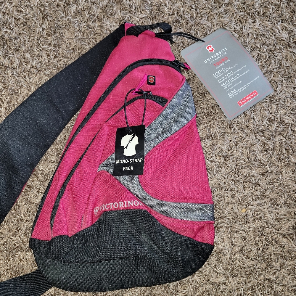 NWT Sling bag by Swiss gear